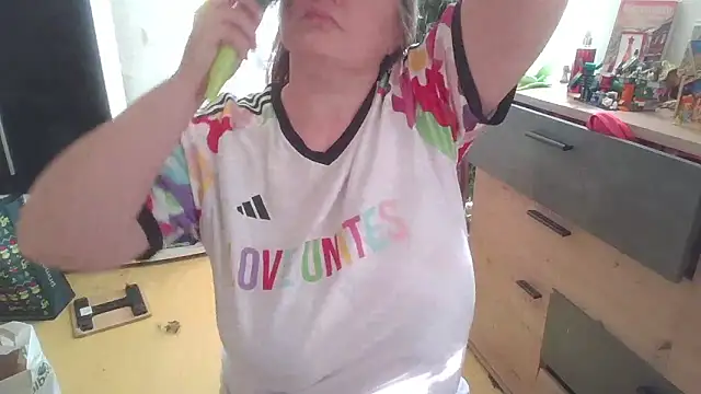 Meliss Official9 online show from 01-18-26, 08:29