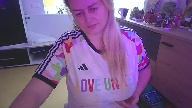 Meliss Official9 online show from 12-03-25, 09:31