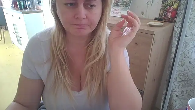 Meliss Official9 online show from 11-20-25, 09:32