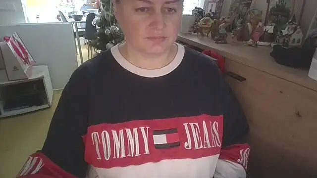 Meliss Official9 online show from 12-14-25, 08:42