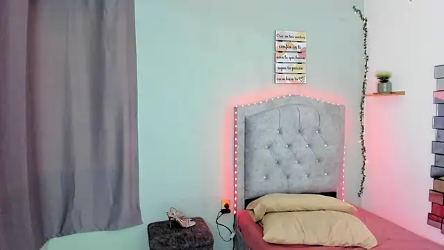 MAGNOLEROY online show from 06-27-26, 03:07