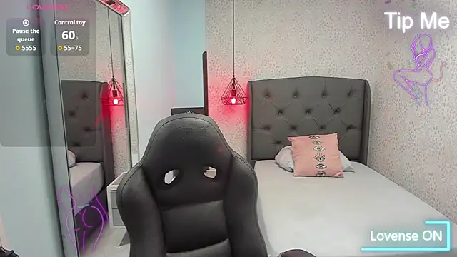 MAGNOLEROY online show from 10-07-25, 12:39