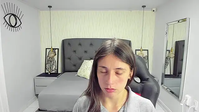 MAGNOLEROY online show from 09-17-25, 12:29