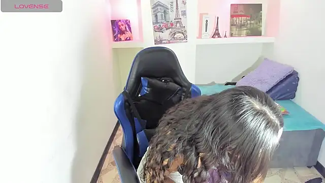 Catalehia Milk online show from 09-21-25, 07:41