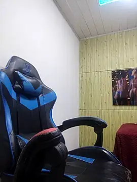 Catalehia Milk online show from 09-25-25, 07:42