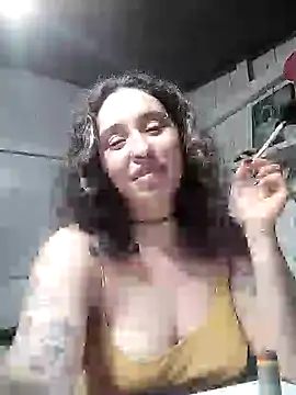 Rosaselvagem online show from 12-17-24, 02:55