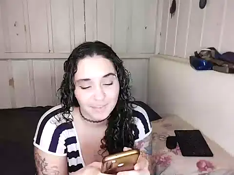 Rosaselvagem online show from 01-16-25, 12:12