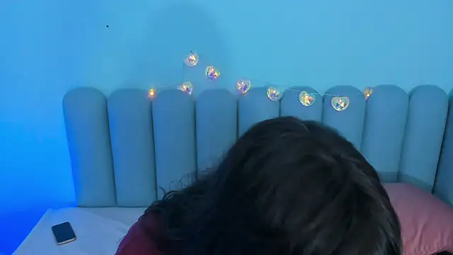 curvy rousi online show from 12-21-25, 11:34