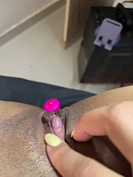 MARYADSUARD online show from 04-17-26, 07:38