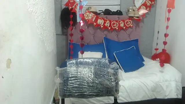 vainillaplaypussy online show from 03-19-25, 06:23