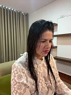 Alice Biel online show from 03-02-25, 01:42