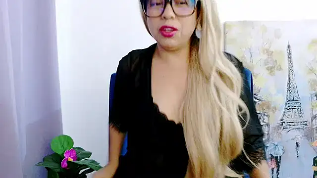 Snapshot of cielitos chatting on 09-19-25, 08:46 cielitos online show from 09-19-25, 08:46