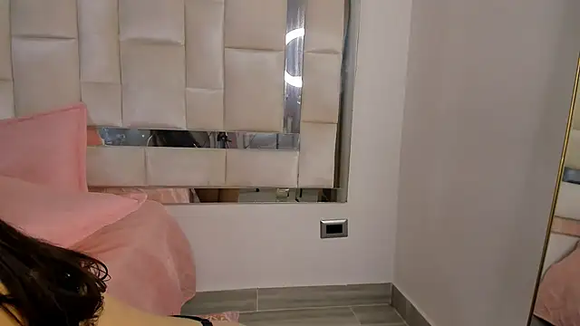 isabella gomez11 online show from 02-26-25, 08:15