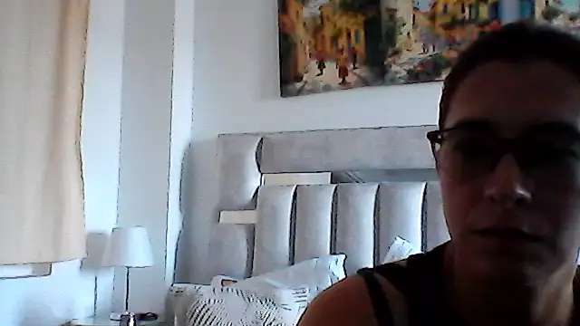 karlabarrera online show from 06-25-26, 02:11