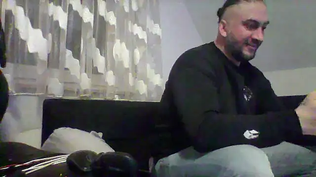 NewyorkDimi online show from 02-23-25, 04:50