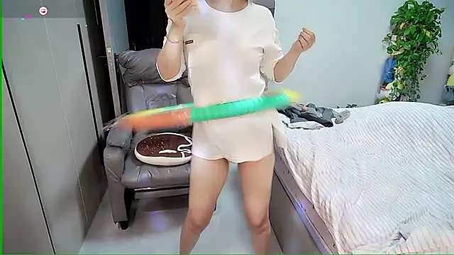 Xiaoyu-G online show from 09-23-25, 01:07