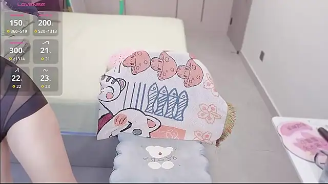 Xiaoyu-G online show from 06-25-26, 12:19