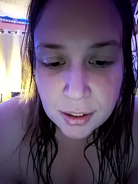 023Longandjuicy online show from 11-25-25, 04:13