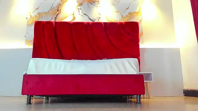 MAISE HILL1 online show from 01-09-26, 01:40