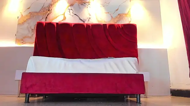 MAISE HILL1 online show from 11-13-25, 01:15