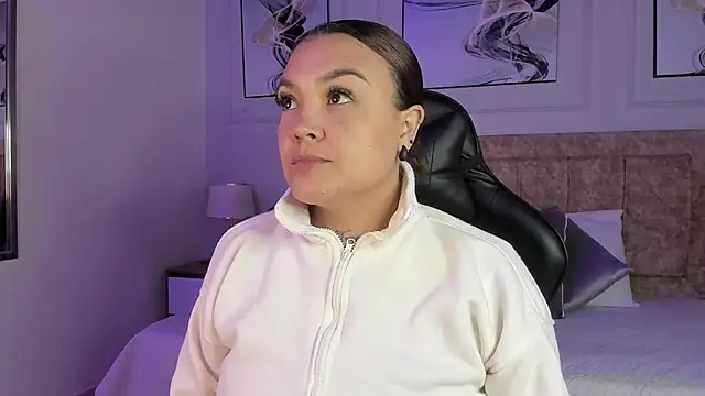 lyn adamns online show from 10-12-25, 12:56