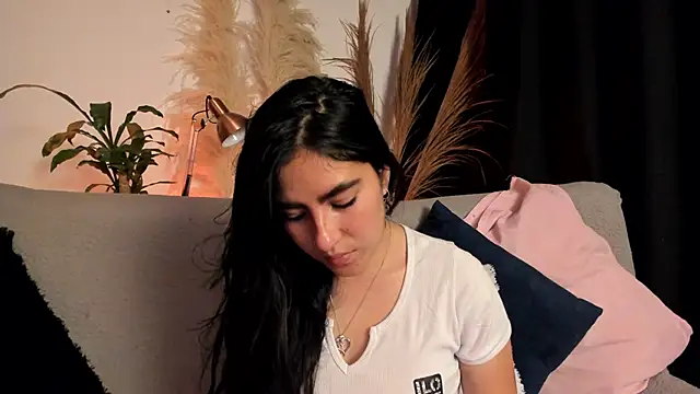 Serenity Day online show from 03-11-26, 01:32