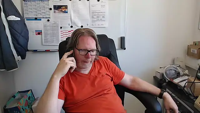VSteph online show from 06-19-26, 01:28