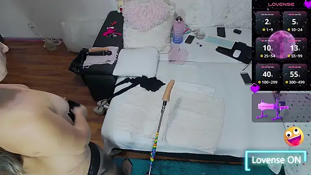 Snapshot of hot_jessica_tyler chatting on 09-30-25, 05:52 hot jessica tyler online show from 09-30-25, 05:52