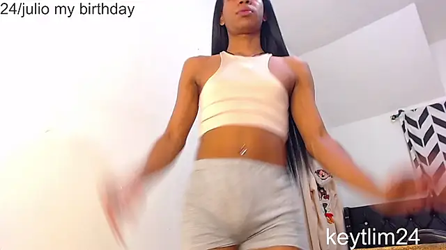 andreaxdol online show from 07-24-26, 08:05