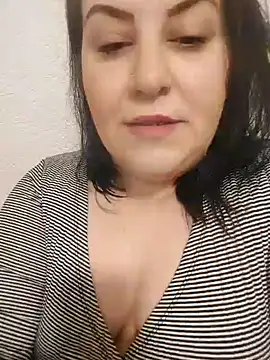 Snapshot of Tamara1955 chatting on 02-05-25, 11:50 Tamara1955 online show from 02-05-25, 11:50