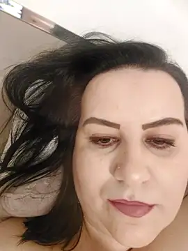 Snapshot of Tamara1955 chatting on 02-21-25, 08:27 Tamara1955 online show from 02-21-25, 08:27