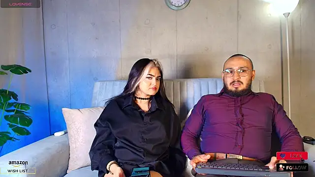 Snapshot of XXCOUPLESSEX chatting on 07-16-26, 01:46 XXCOUPLESSEX online show from 07-16-26, 01:46