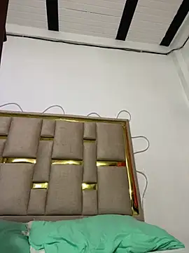 nina carther online show from 10-15-25, 12:09