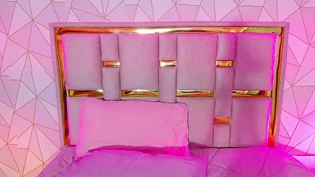 nina carther online show from 04-18-26, 12:51