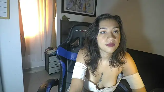 Snapshot of nina_carther chatting on 06-02-26, 06:19 nina carther online show from 06-02-26, 06:19