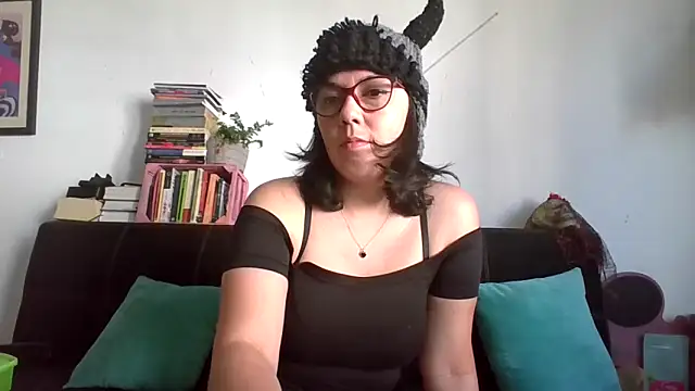 Tiramisu89 online show from 11-11-25, 06:03