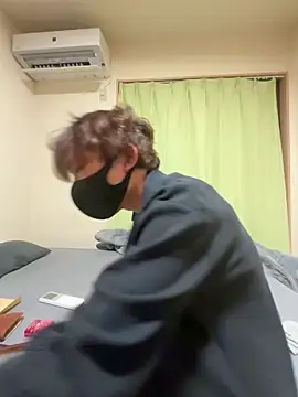 UKI06 online show from 03-13-26, 01:38