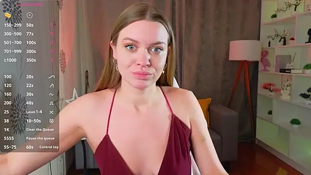 Lovella Lips online show from 11-04-25, 11:36