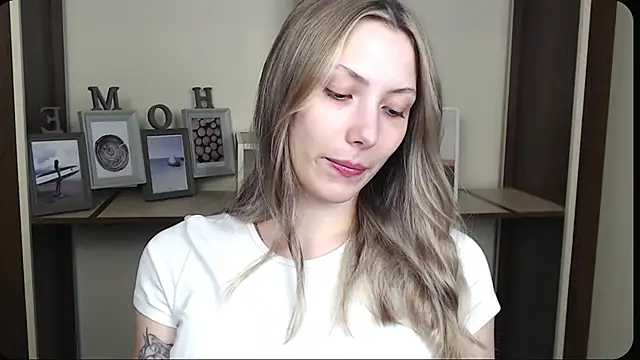 VanessaMay  online show from 03-18-26, 05:36