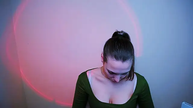 VanessaMay  online show from 12-15-24, 05:23