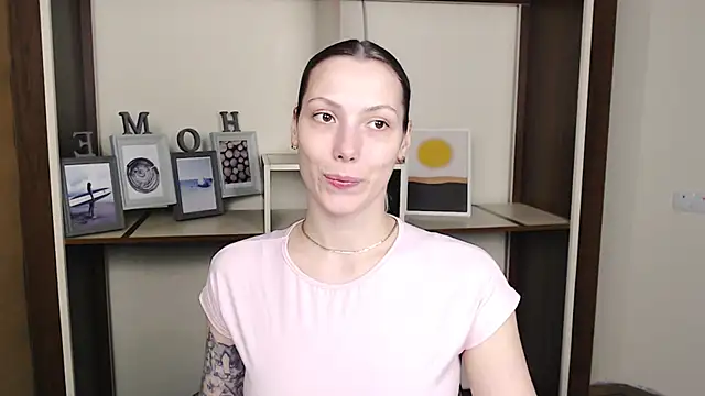 VanessaMay  online show from 03-24-26, 05:57