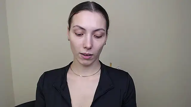 VanessaMay  online show from 02-10-26, 05:23