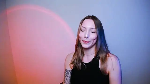 VanessaMay  online show from 01-21-25, 08:00