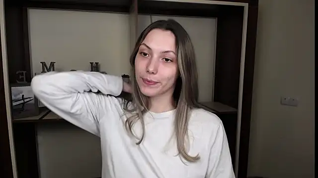 VanessaMay  online show from 03-01-26, 06:19