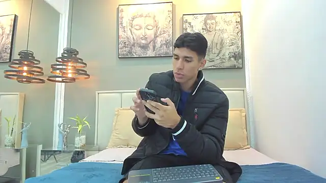 kieran derek online show from 01-08-26, 03:23