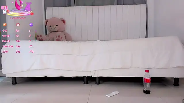 gatitavenecis online show from 11-28-25, 04:29