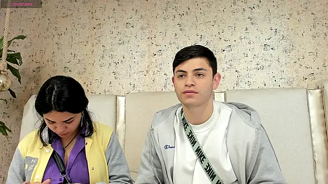 Snapshot of Sexx_onn_fire chatting on 02-20-25, 01:08 Sexx onn fire online show from 02-20-25, 01:08