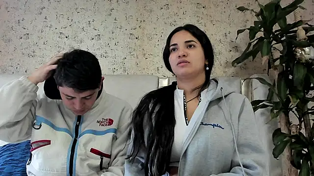 Snapshot of Sexx_onn_fire chatting on 03-20-25, 12:32 Sexx onn fire online show from 03-20-25, 12:32