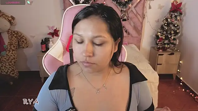 Diosa-afrodita online show from 12-17-25, 01:54