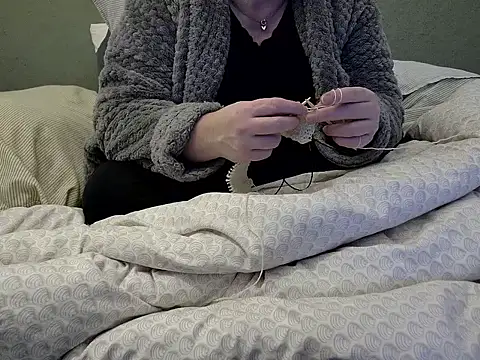 MarthaBriest online show from 02-01-26, 03:32